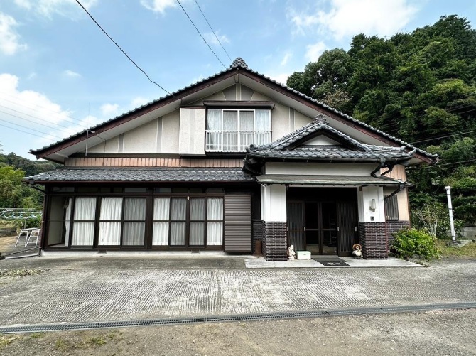 富津市一色7DK 建物約54坪の和風中古住宅【仲介】のイメージ